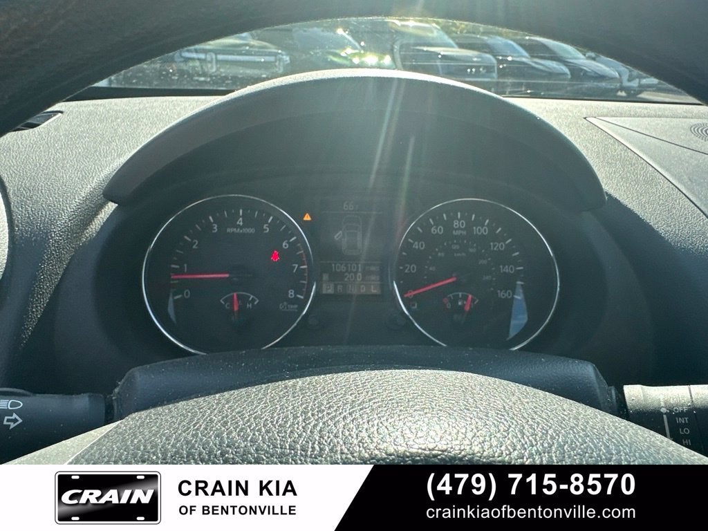 2012 Nissan Rogue SV | CARFAX ONE OWNER!