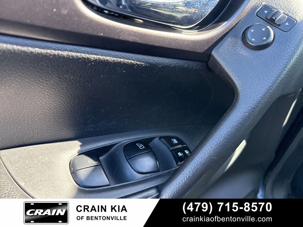 2016 Nissan Rogue SV - WHOLESALE / AS-IS