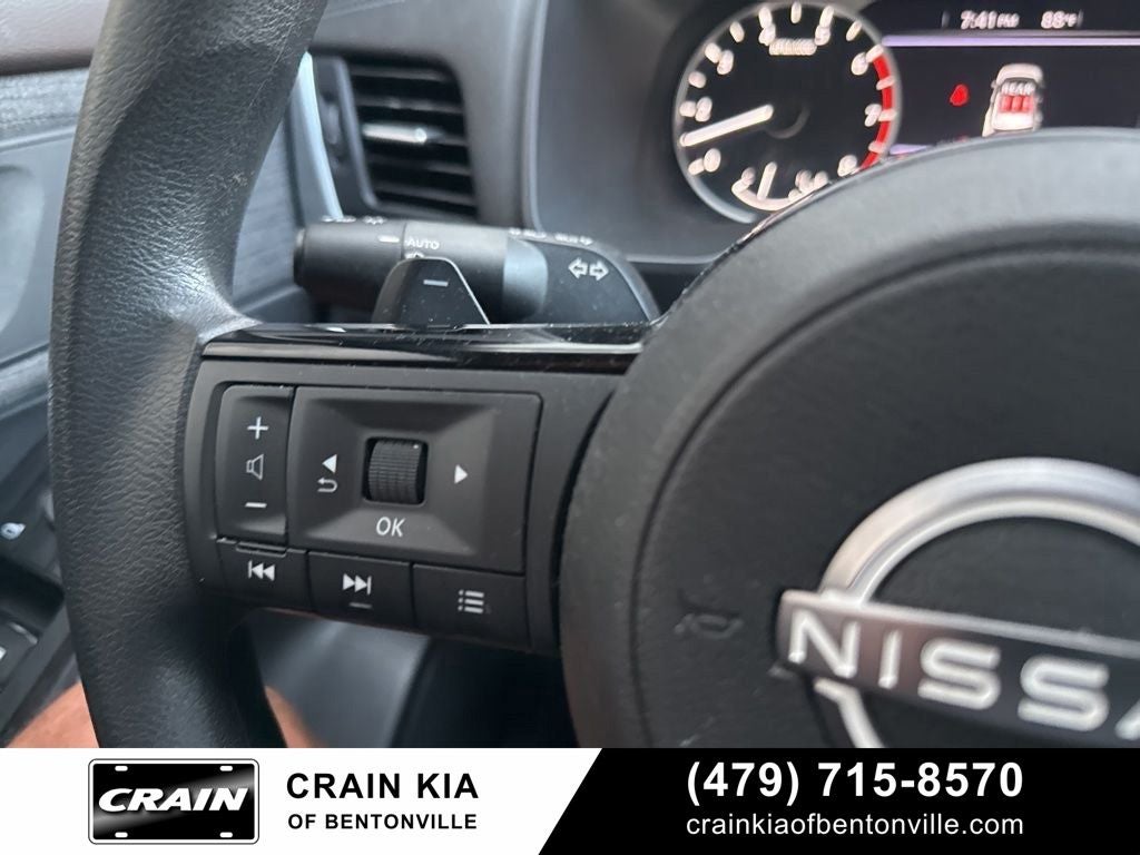 2023 Nissan Rogue SV - AWD / CLEAN CARFAX