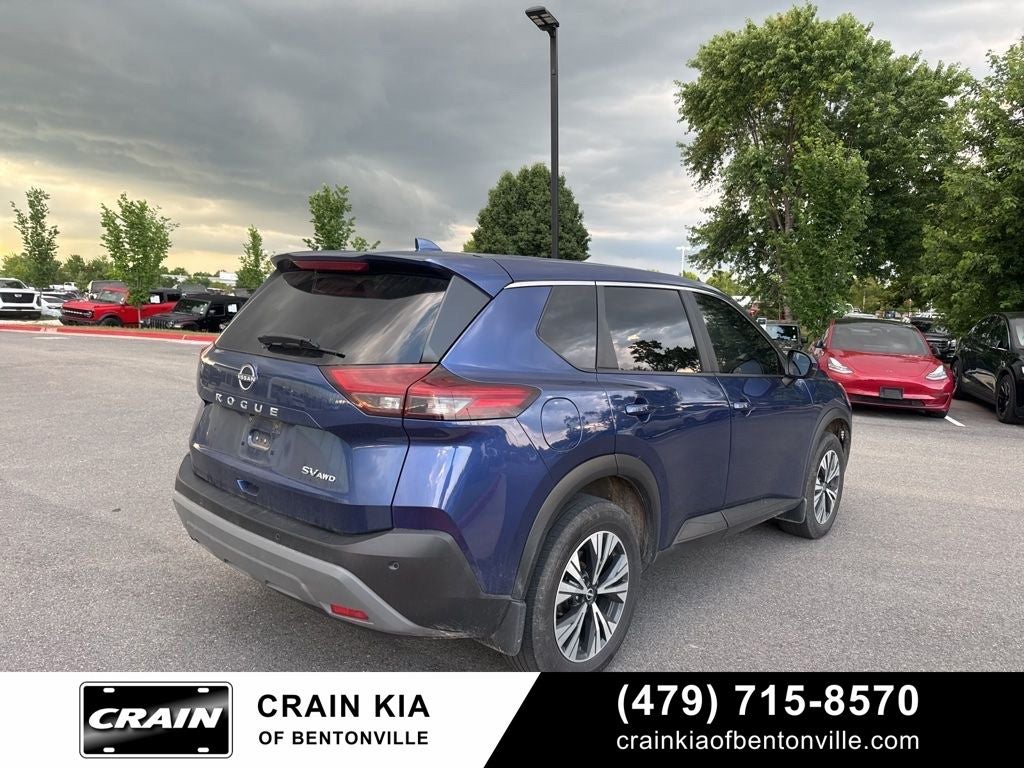 2023 Nissan Rogue SV - AWD / CLEAN CARFAX