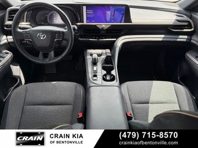 2023 Toyota Crown XLE - AWD / CLEAN CARFAX