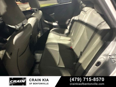 2015 Toyota Prius Three - CLEAN CARFAX HISTORY