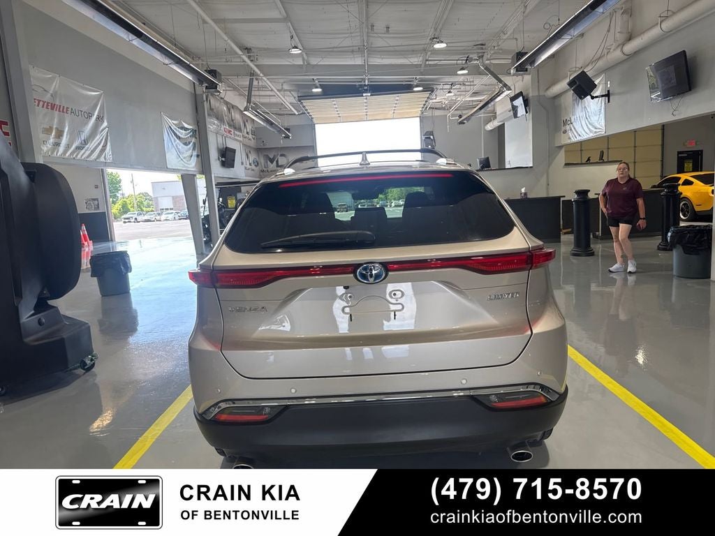 2023 Toyota Venza Limited - AWD