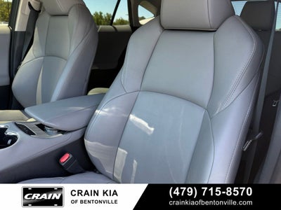 2022 Toyota Venza XLE - AWD