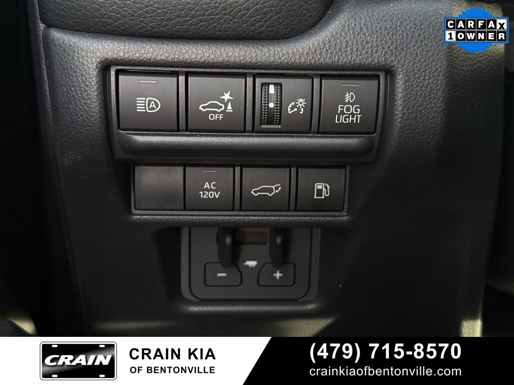 2025 Toyota Land Cruiser Base - PREMIUM / 4WD / SUNROOF / 1 OWNER