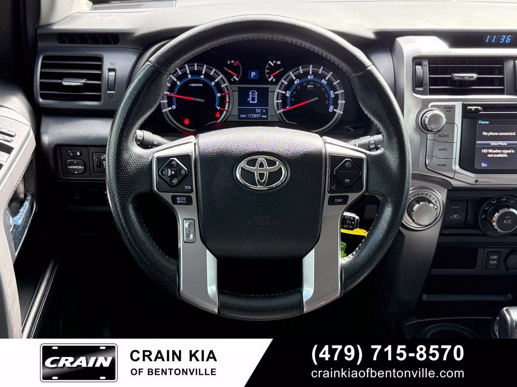 2018 Toyota 4Runner SR5 - 4WD / CLEAN CARFAX