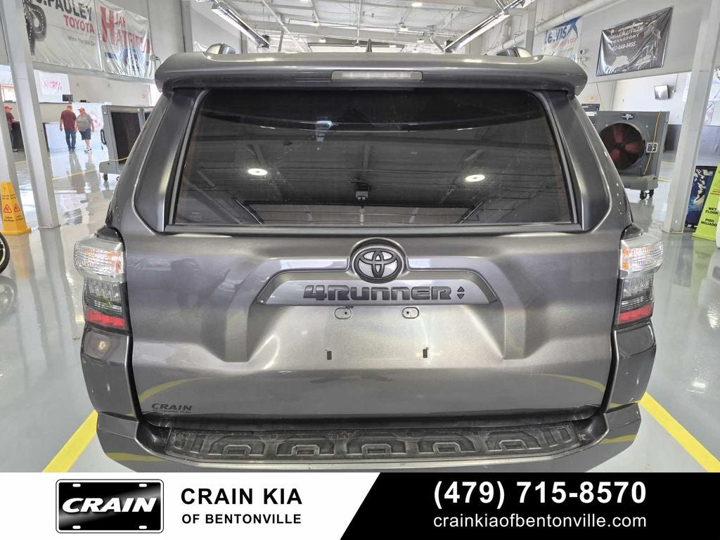 2020 Toyota 4Runner SR5 Premium - SUNROOF / CLEAN CARFAX / PREMIUM