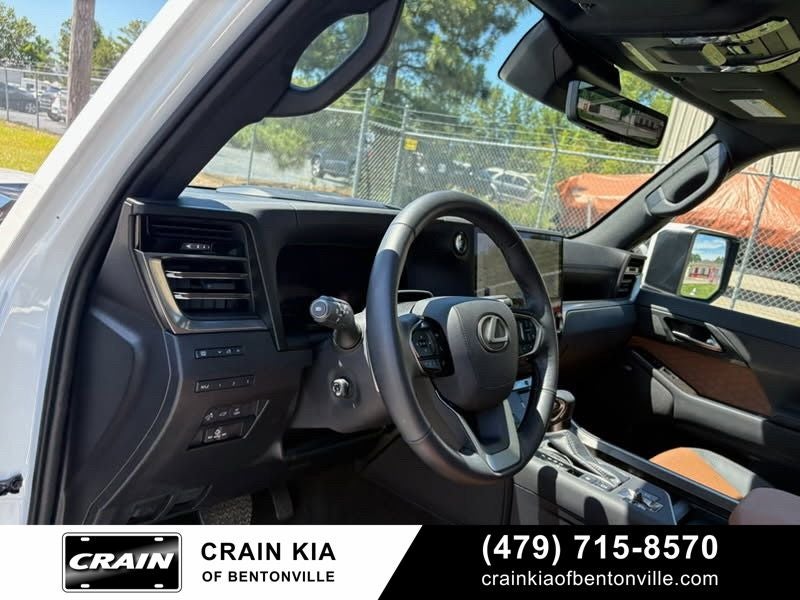 2025 Lexus GX 550 Luxury+ 4WD / SUNROOF / ONE OWNER