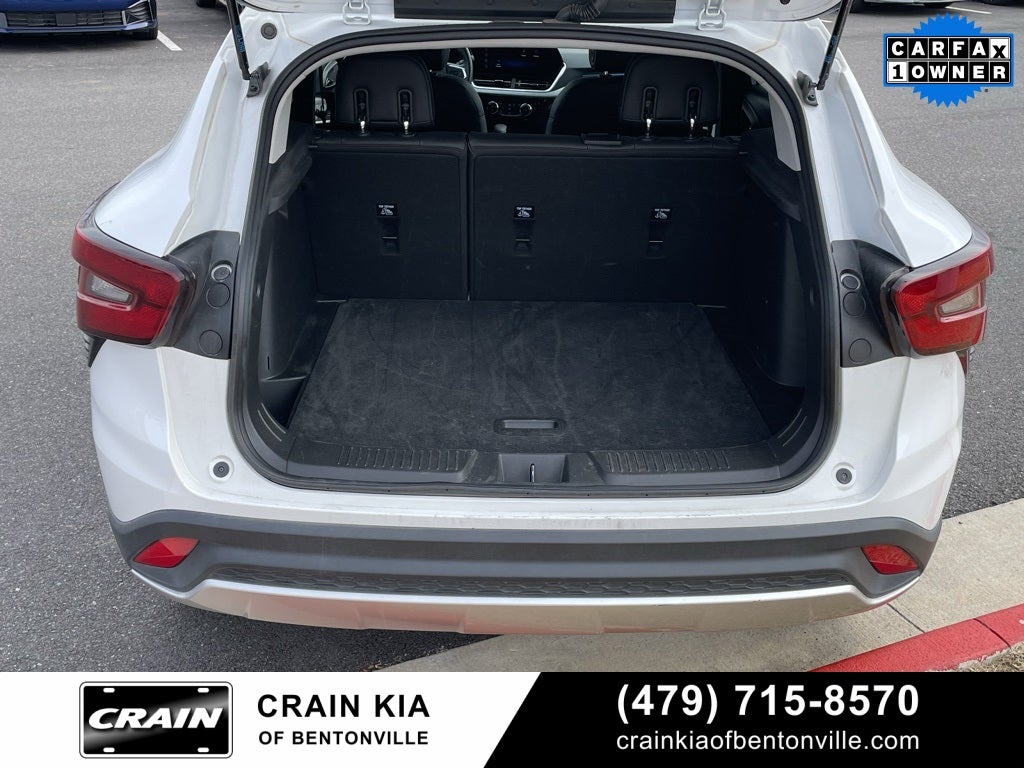 2025 Chevrolet Trax LT - CLEAN CARFAX / ONE OWNER