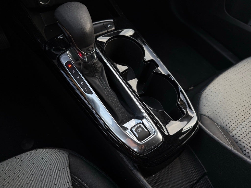 2025 Chevrolet Trax LT - CLEAN CARFAX / ONE OWNER