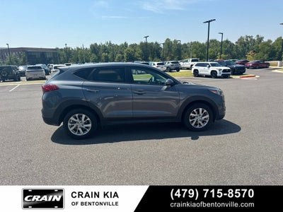 2021 Hyundai TUCSON SE