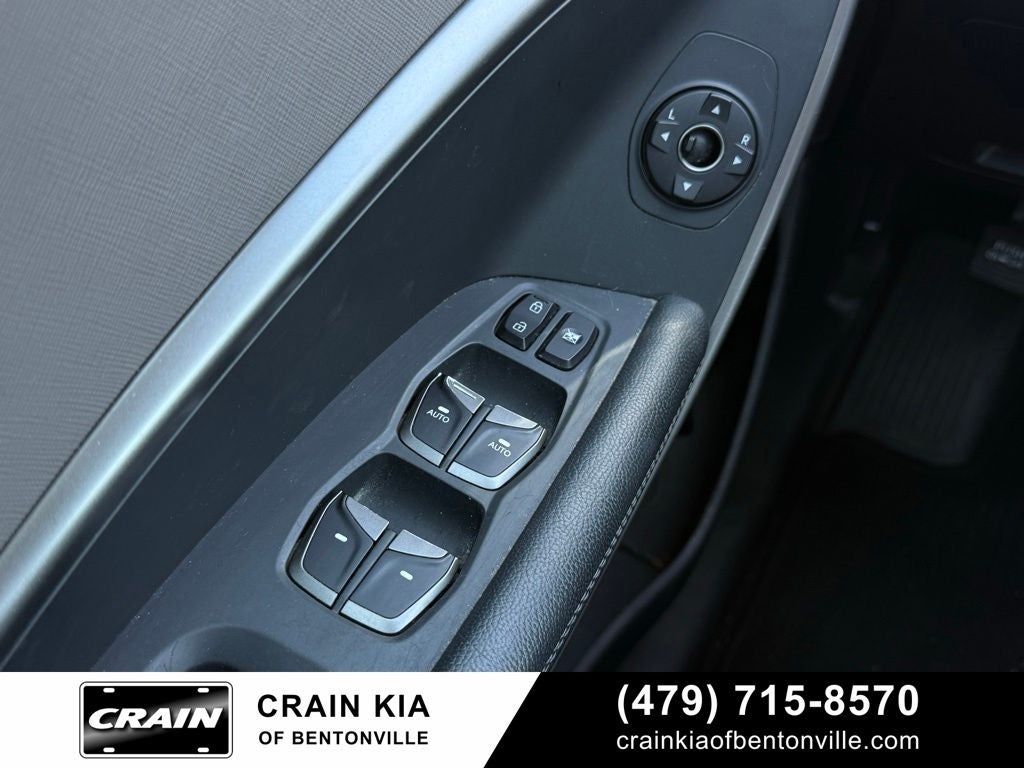2018 Hyundai SANTA FE SE