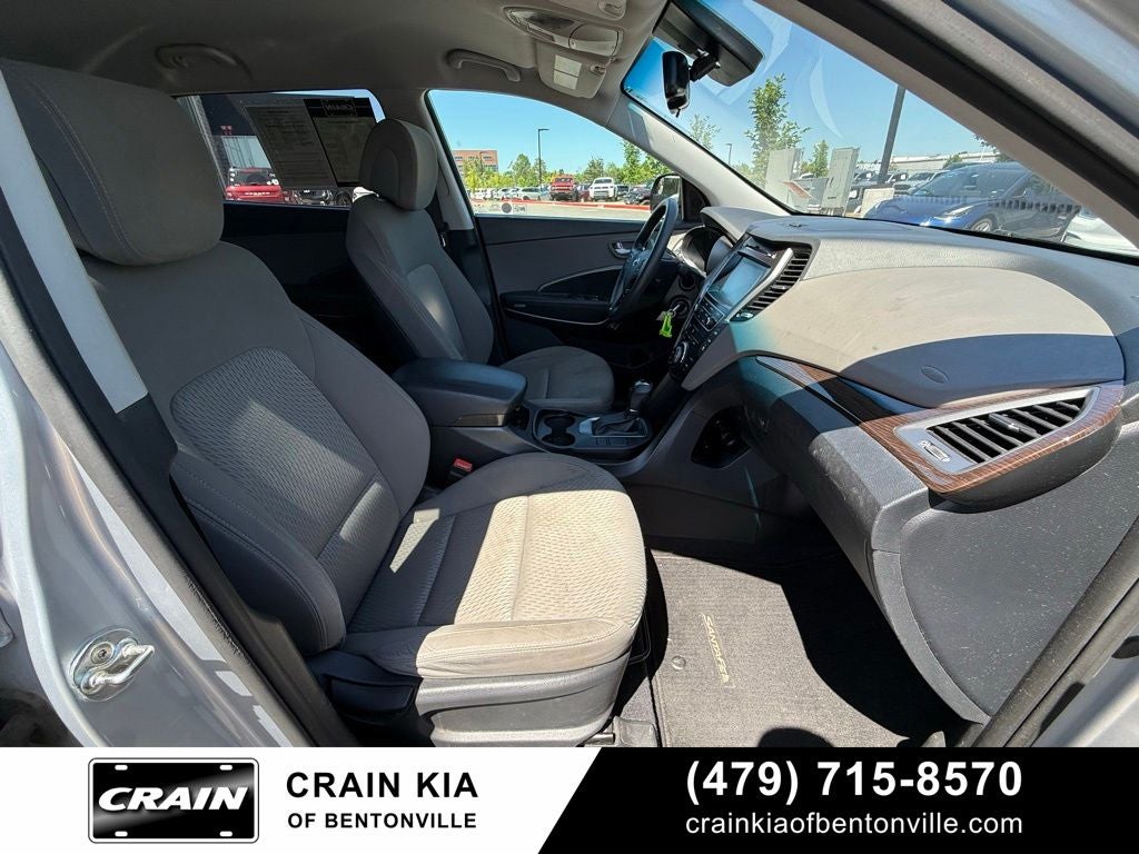 2018 Hyundai SANTA FE SE
