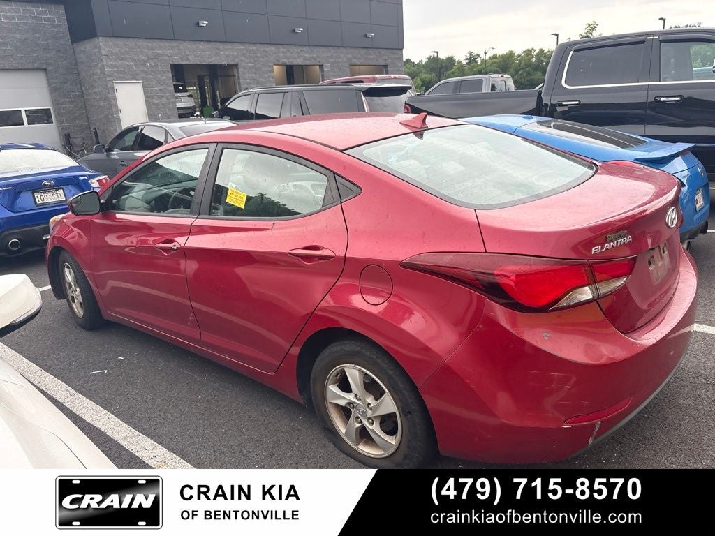 2015 Hyundai ELANTRA SE