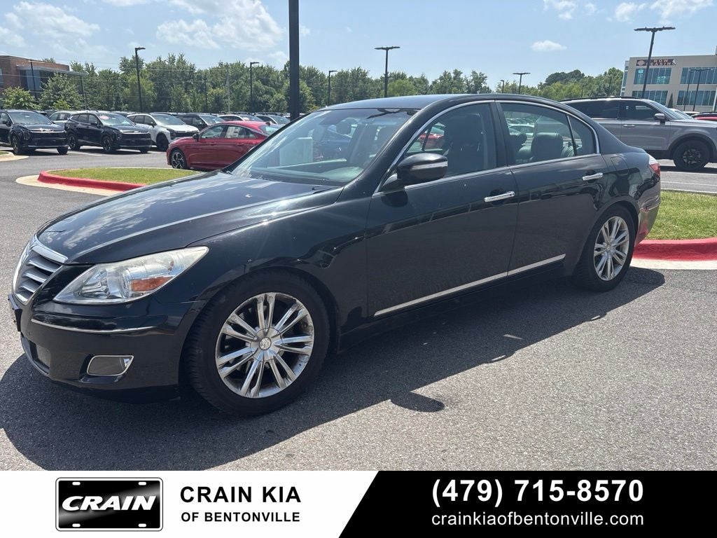 2011 Hyundai GENESIS 4.6 - AWD / SUNROOF / ONE OWNER