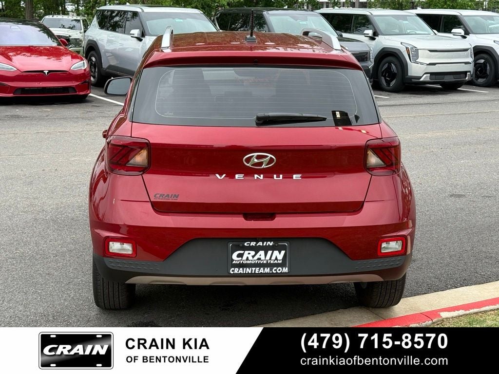 2024 Hyundai VENUE Limited - CLEAN CARFAX / ONE OWNER