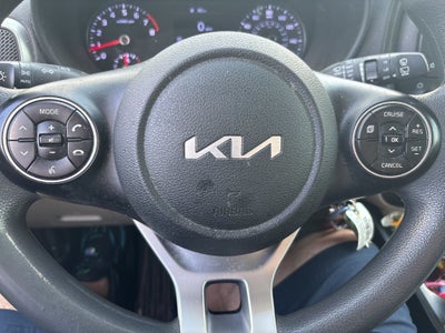 2022 Kia Soul LX - CLEAN CARFAX / ONE OWNER
