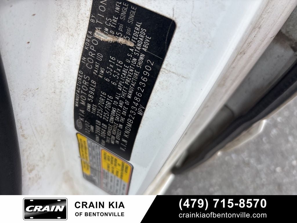2008 Kia Sedona LX - AS-IS / CLEAN CARFAX
