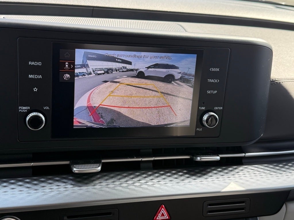 2024 Kia Carnival LX - KIA CPO / CLEAN CARFAX / ONE OWNER