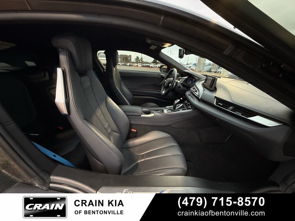 2017 BMW i8 Base - CLEAN CARFAX