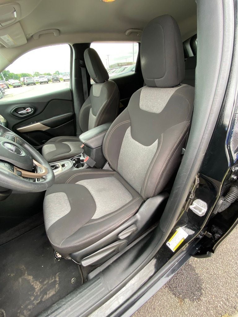 2018 Jeep Cherokee Latitude CLEAN CARFAX / ONE OWNER