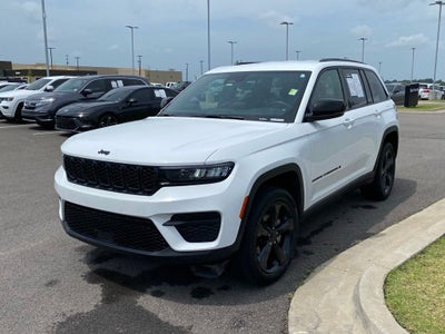 2023 Jeep Grand Cherokee Altitude X 4X4 / HEATED SEATS