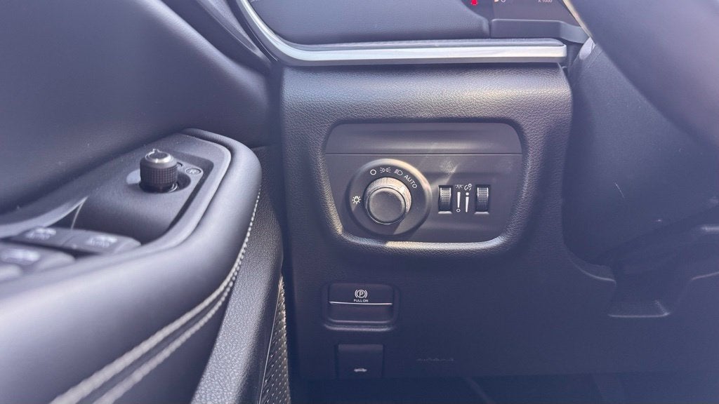 2026 Jeep Grand Cherokee Laredo 4X4