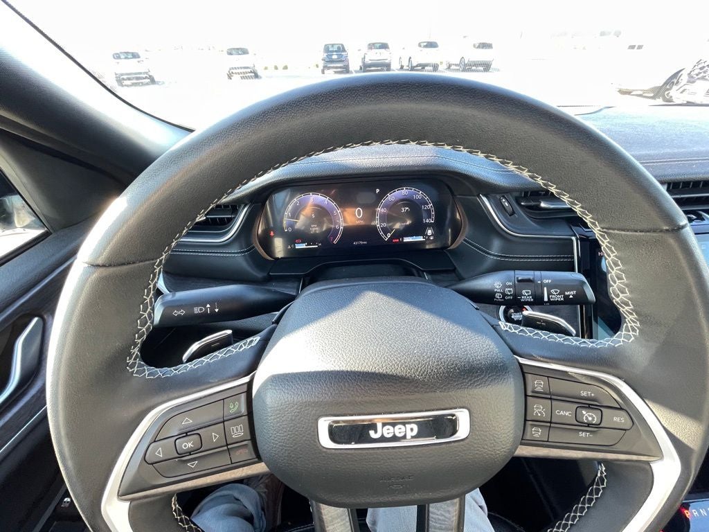 2024 Jeep Grand Cherokee L Limited 4X4 / NAV / HEATED SEATS