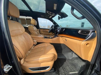 2022 Jeep Grand Wagoneer Series III