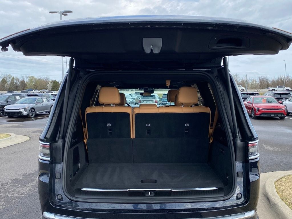 2022 Jeep Grand Wagoneer Series III