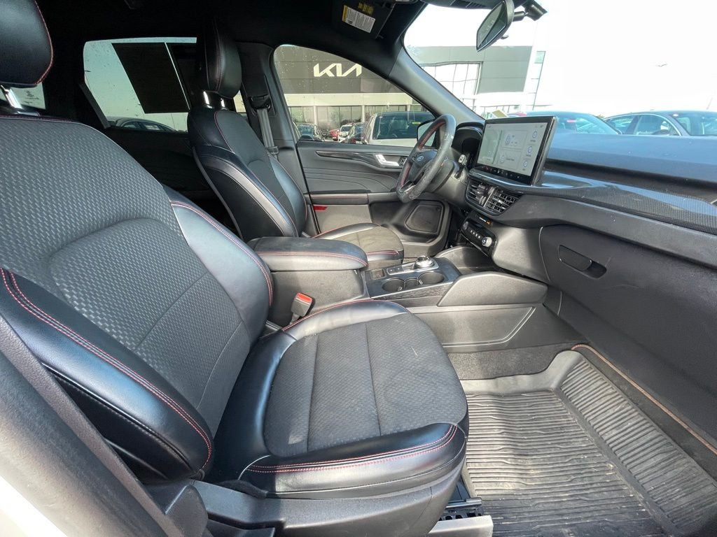 2023 Ford Escape ST-Line ONE OWNER / CLEAN CARFAX