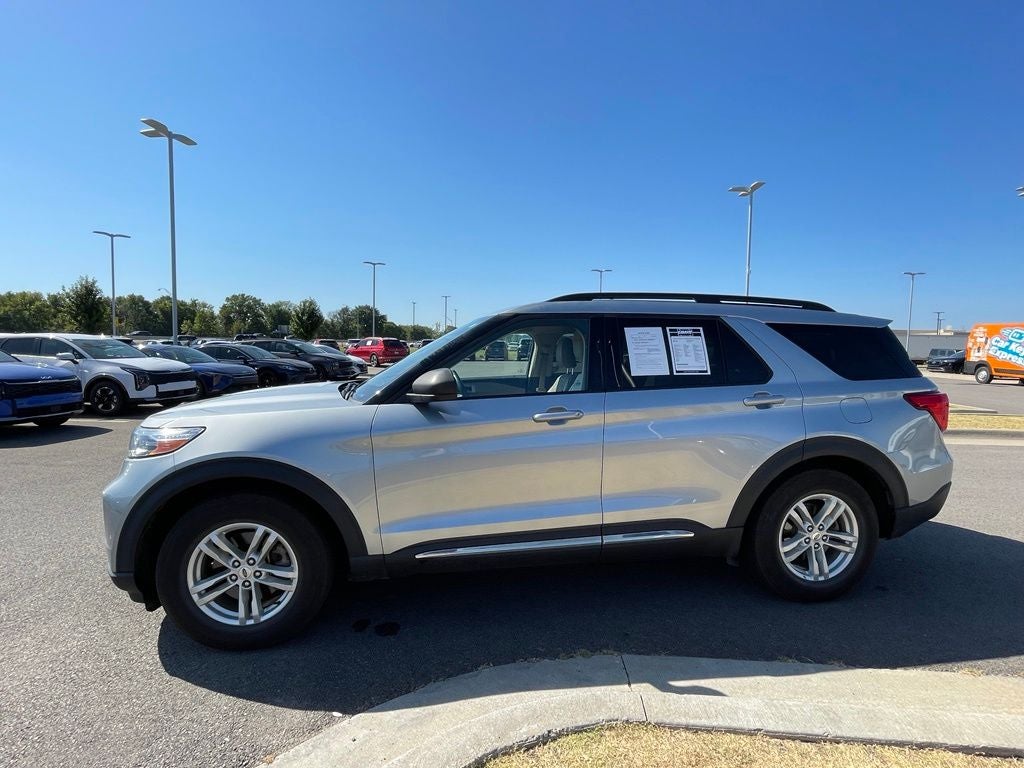 2023 Ford Explorer XLT HEATED SEATS / ONE OWNER