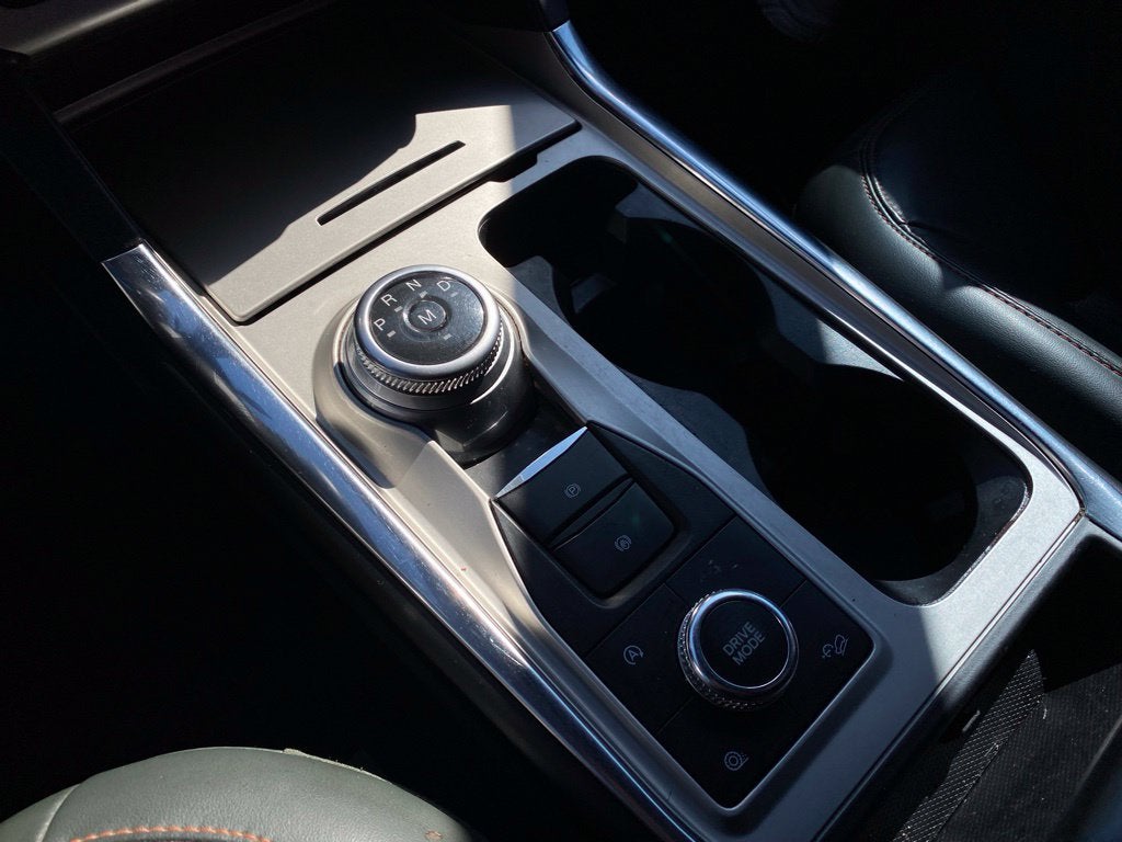 2021 Ford Explorer Timberline 4X4 / MOONROOF / HEATED SEATS