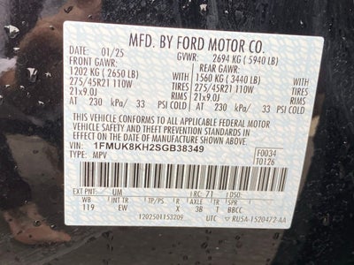 2025 Ford Explorer ST-Line 4X4 / HEATED SEATS / ONE OWNER