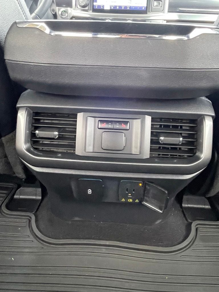 2023 Ford F-150 Lariat HEATED SEATS / 4X4