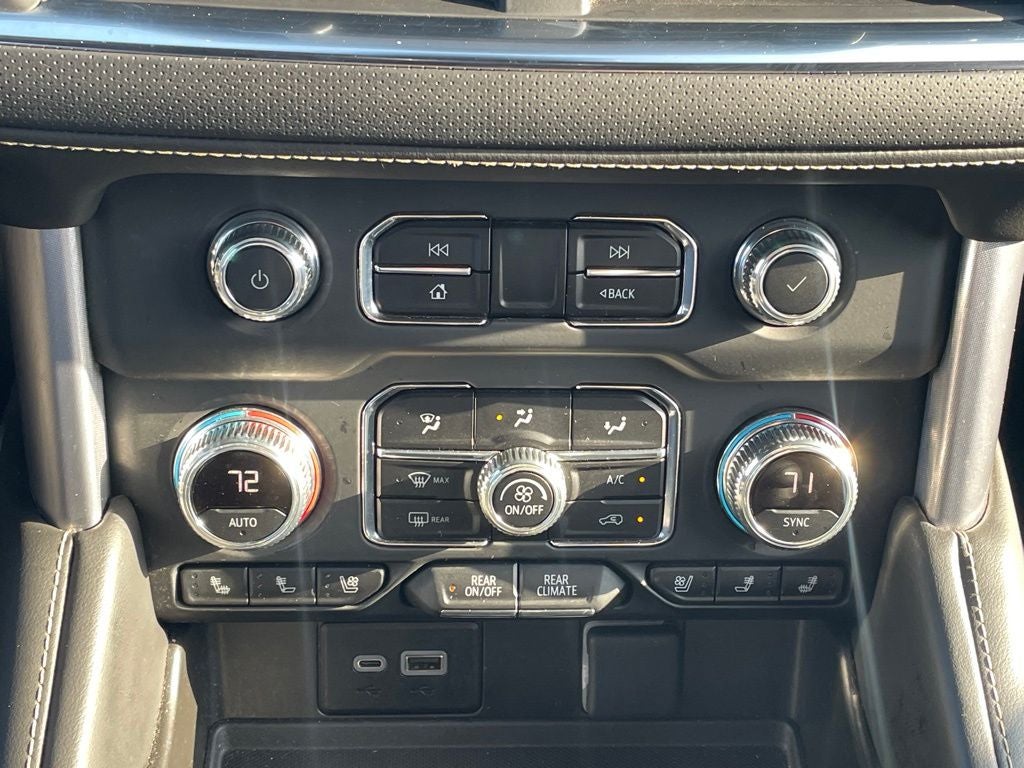 2023 GMC Yukon XL SLT 4X4 / HEATED SEATS