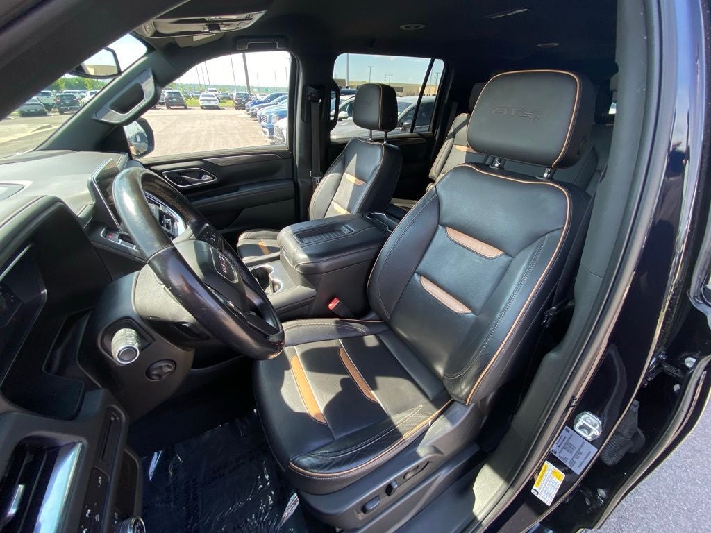 2022 GMC Yukon XL AT4 4X4 / ONE OWNER