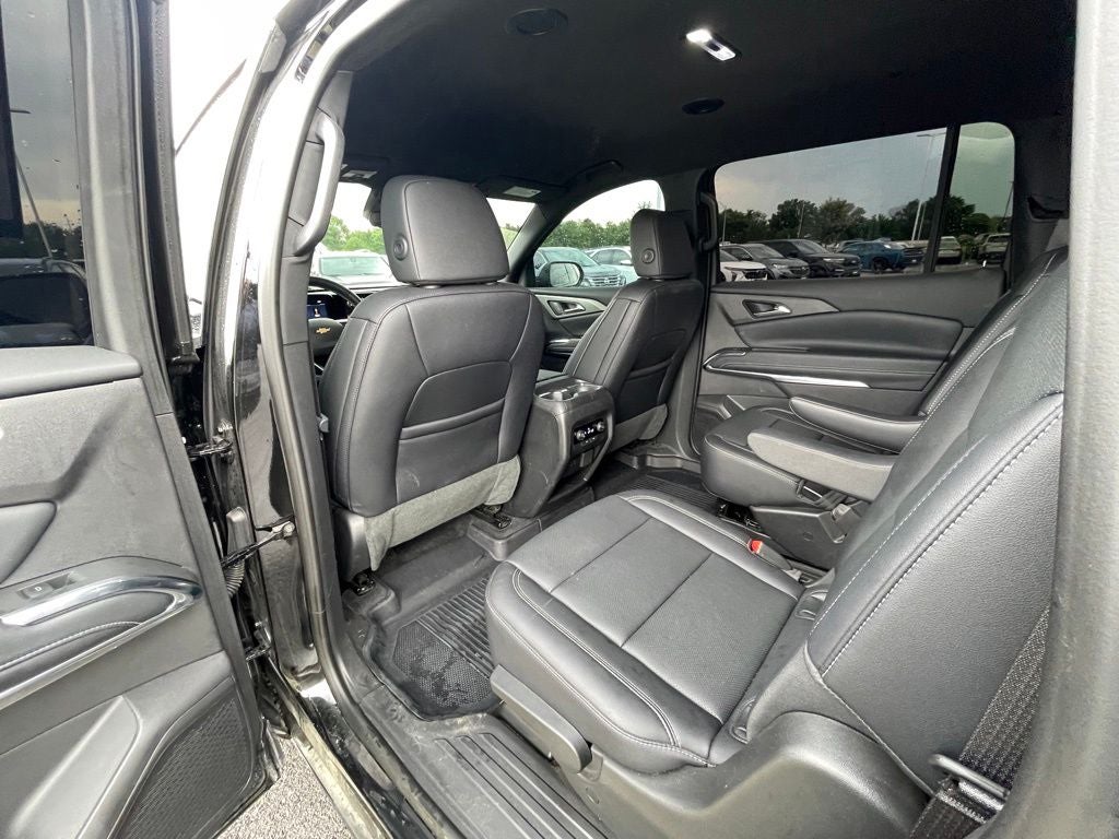 2025 Chevrolet Traverse LT CLEAN CARFAX / ONE OWNER