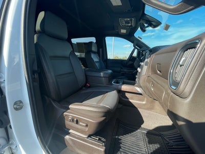 2021 GMC Sierra 3500HD Denali 4X4 / MOONROOF / ONE OWNER