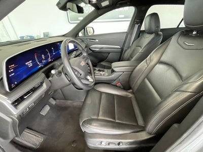 2024 Cadillac XT4 Premium Luxury