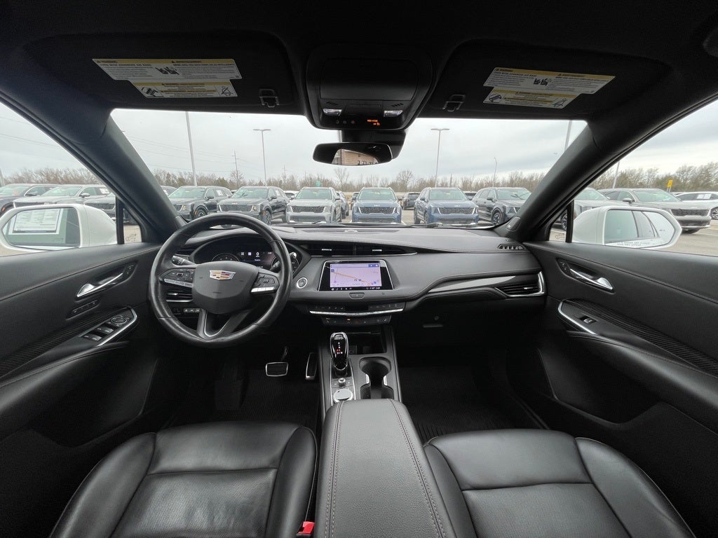 2020 Cadillac XT4 Sport AWD / LEATHER / HEATED SEATS