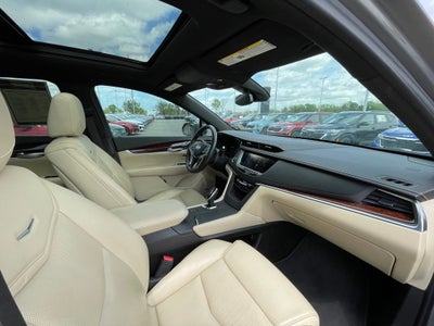 2019 Cadillac XT5 Luxury AWD / HEATED SEATS / MOONROOF