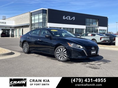 2024 Nissan Altima 2.5 SV ONE OWNER