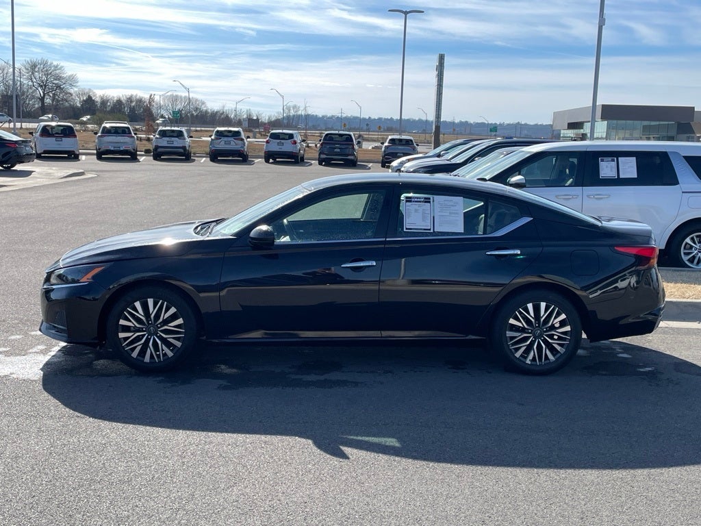 2024 Nissan Altima 2.5 SV ONE OWNER