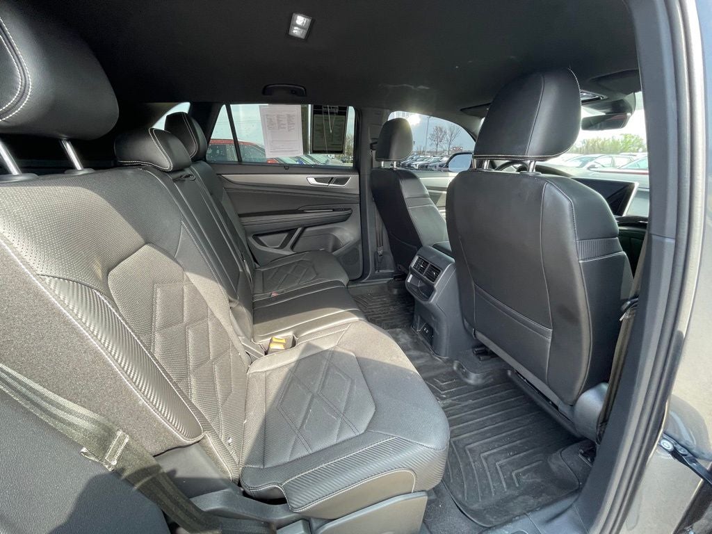 2024 Volkswagen Atlas Cross Sport 2.0T SE w/Technology HEATED SEATS / COOLED SEATS / CLEAN CARFAX