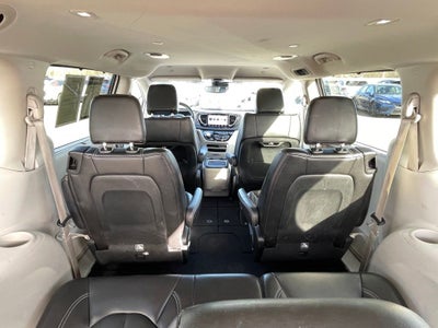 2023 Chrysler Pacifica Touring L HEATED SEATS / ONE OWNER