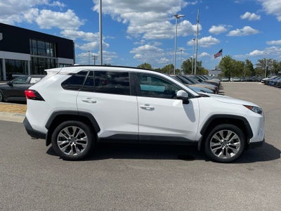 2020 Toyota RAV4 XLE Premium