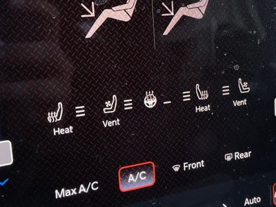 2024 RAM 2500 Laramie 4X4 / NAV / HEATED SEATS