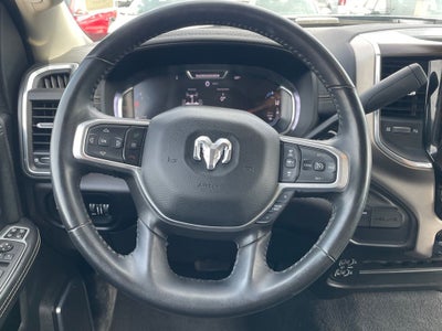 2024 RAM 2500 Laramie 4X4 / ONE OWNER / HEATED SEATS
