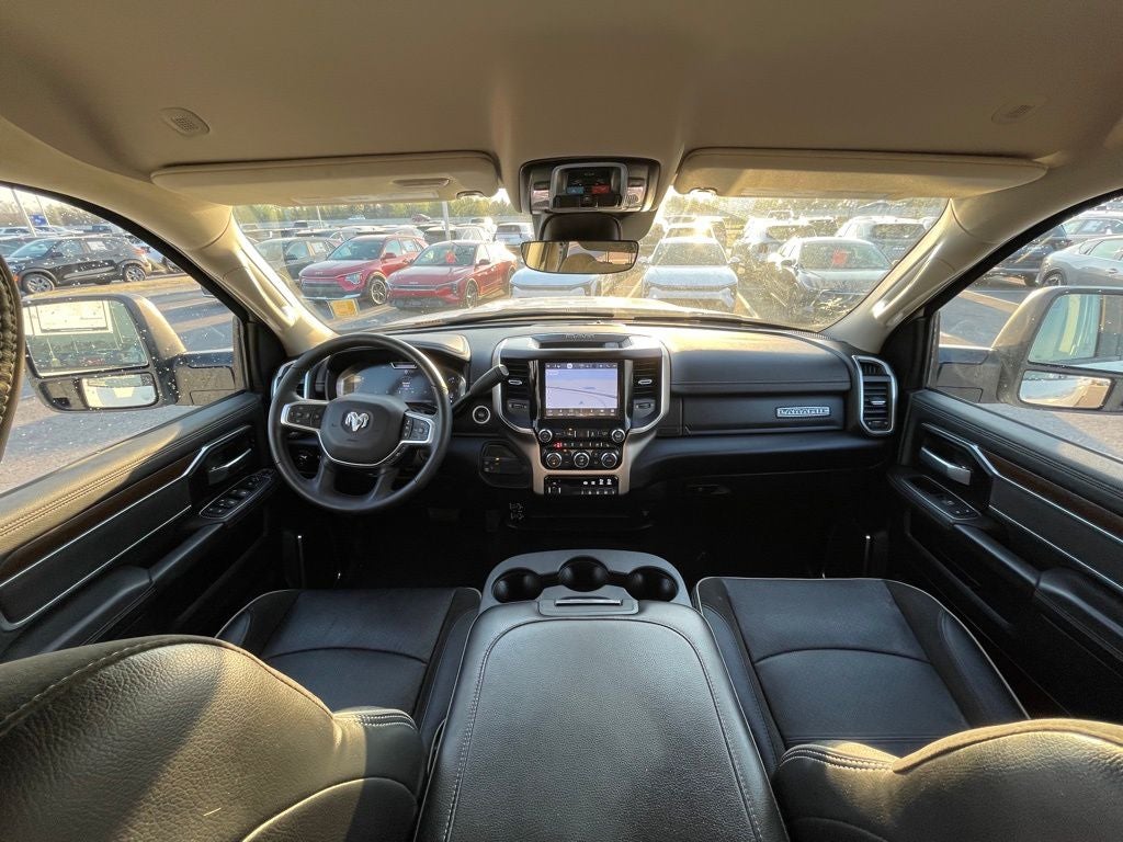 2024 RAM 2500 Laramie 4X4 / ONE OWNER / HEATED SEATS